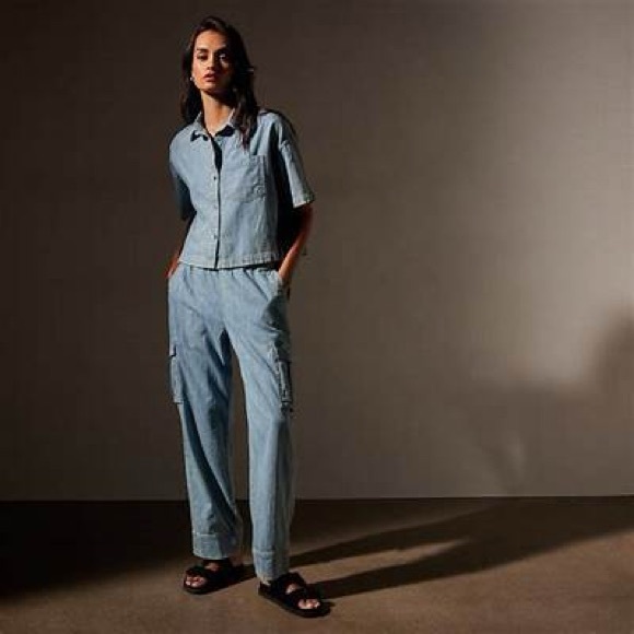 JAMES PERSE Washed Denim Cargo Pant Blue Jeans - Bleach Wash Size 0 (XS) - Picture 3 of 16